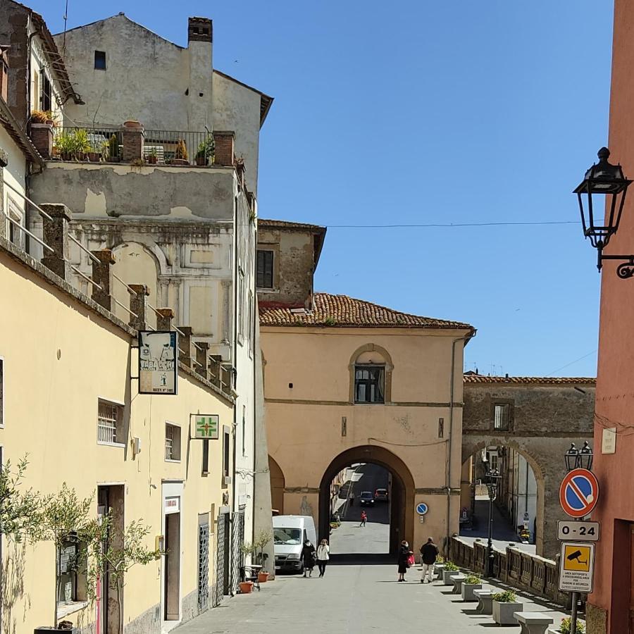 דירות La Chascona Di Farnese Casa Di Tufo Nel Borgo מראה חיצוני תמונה