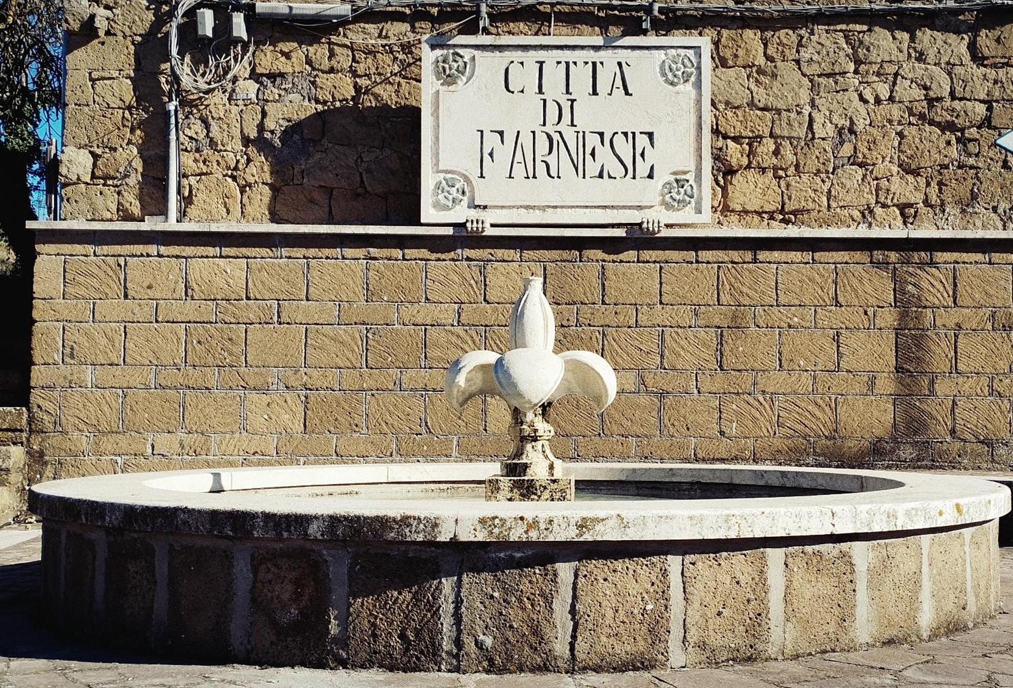 דירות La Chascona Di Farnese Casa Di Tufo Nel Borgo מראה חיצוני תמונה