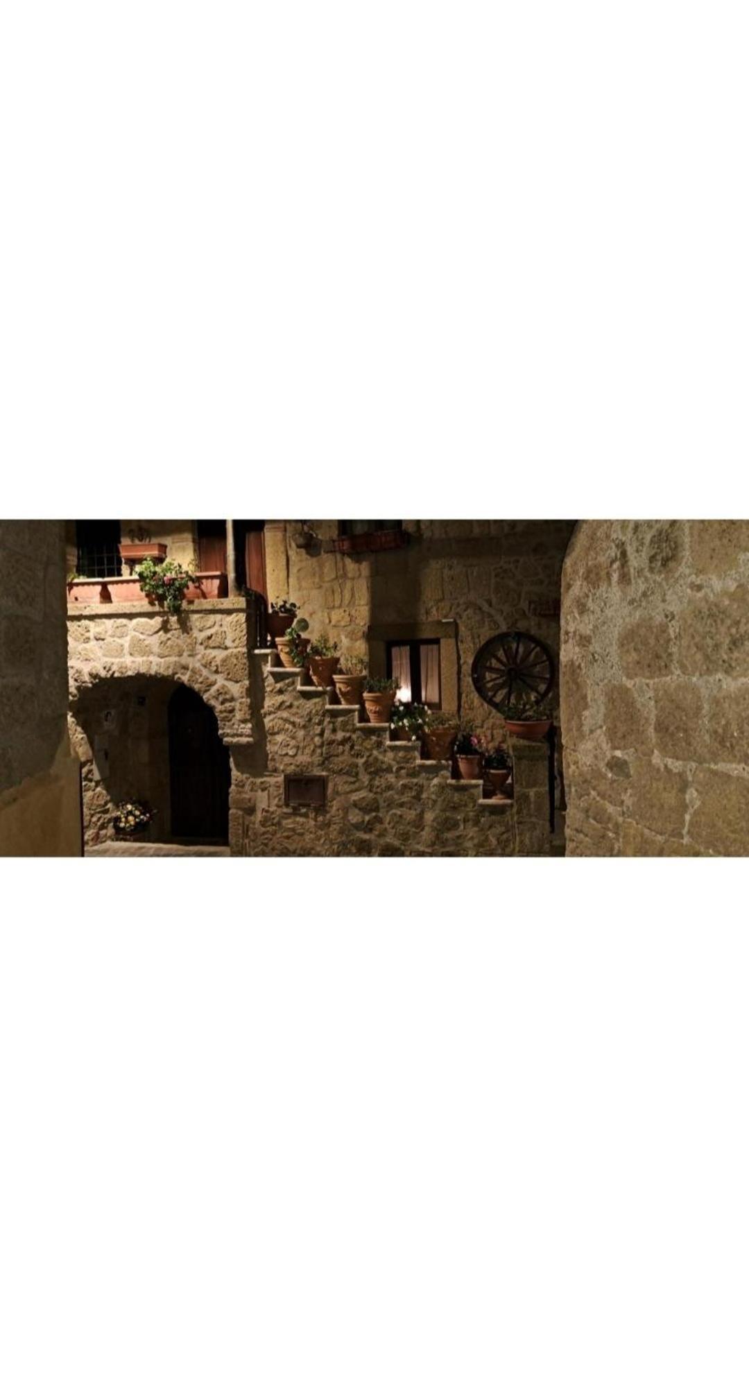 דירות La Chascona Di Farnese Casa Di Tufo Nel Borgo מראה חיצוני תמונה